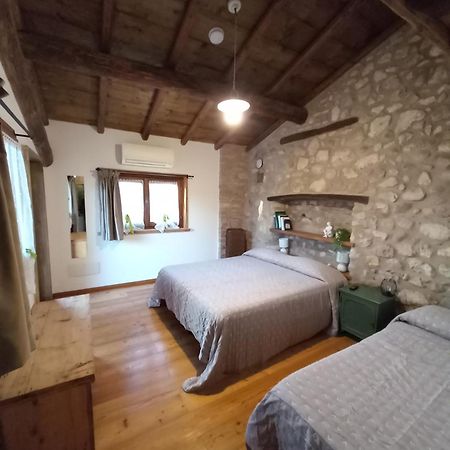 Corte Davini Agriturismo Monzambano Εξωτερικό φωτογραφία
