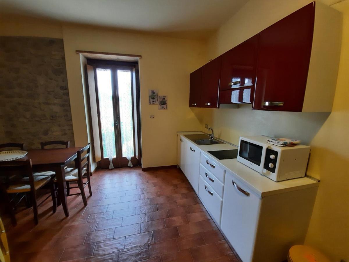 Corte Davini Agriturismo Monzambano Εξωτερικό φωτογραφία
