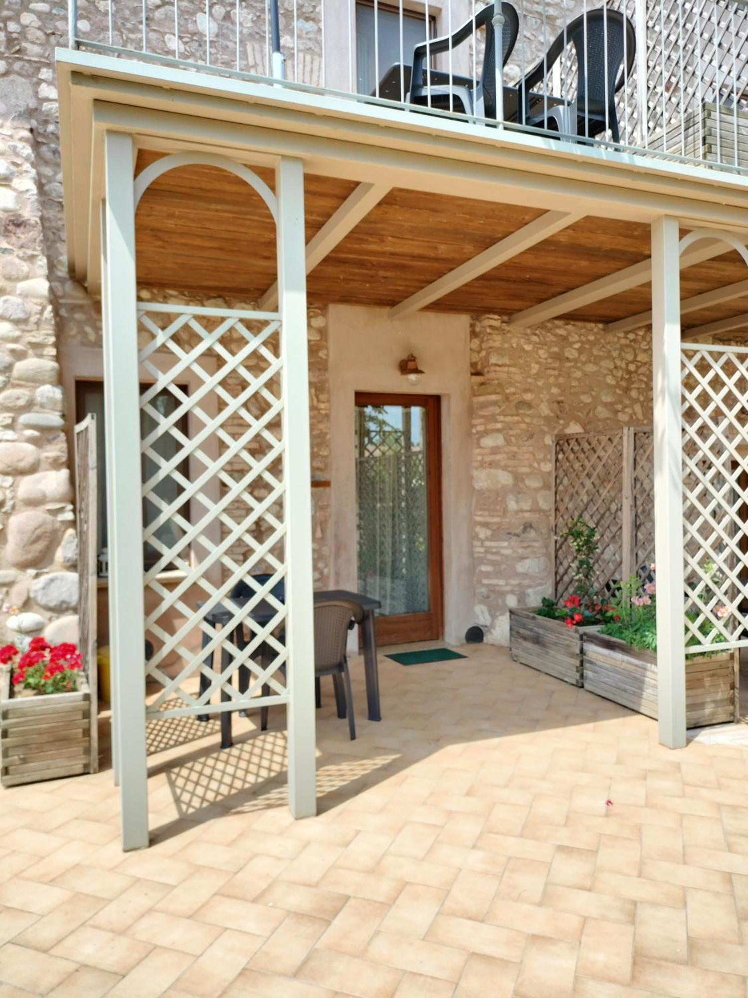 Corte Davini Agriturismo Monzambano Εξωτερικό φωτογραφία