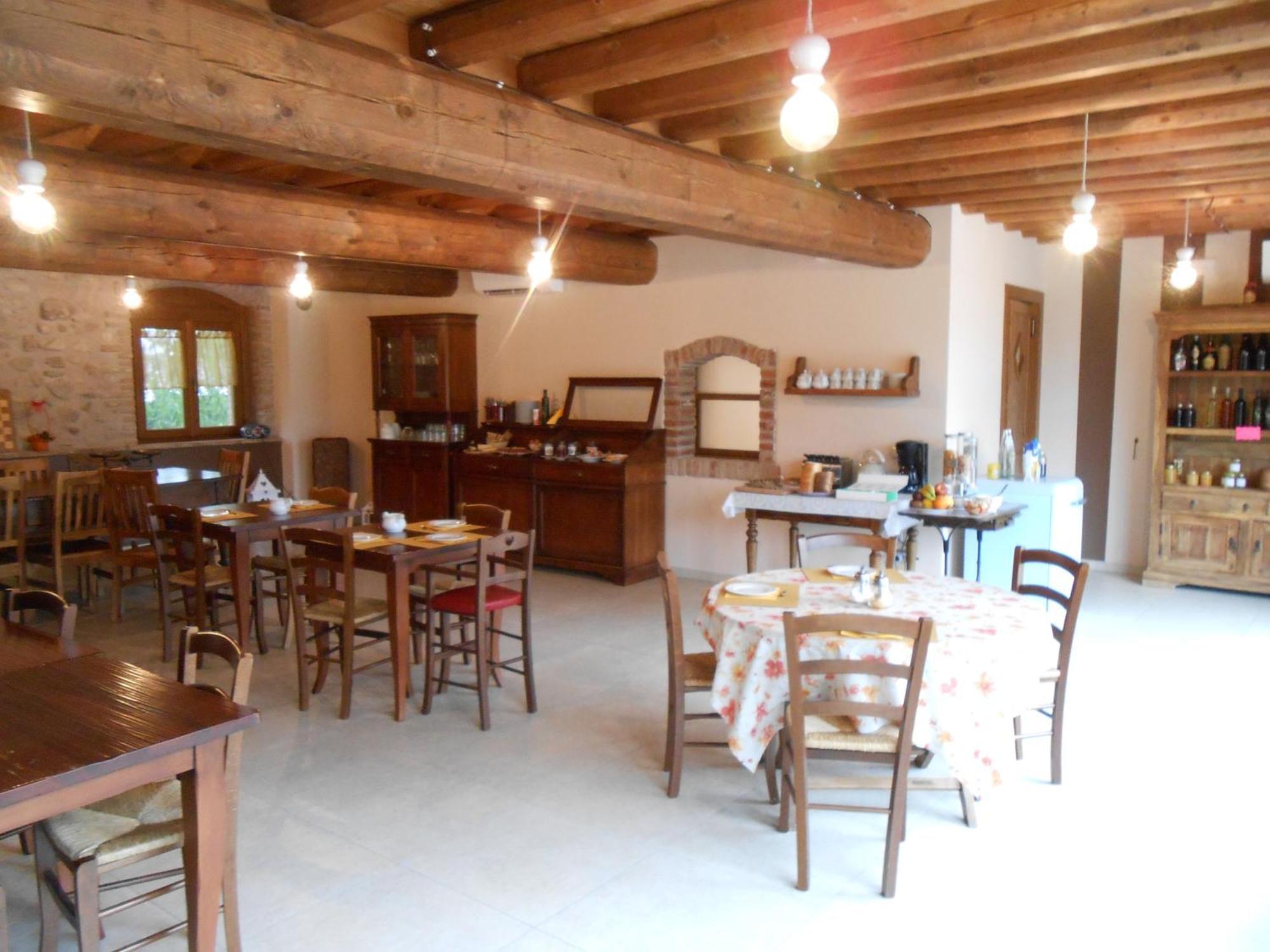 Corte Davini Agriturismo Monzambano Εξωτερικό φωτογραφία
