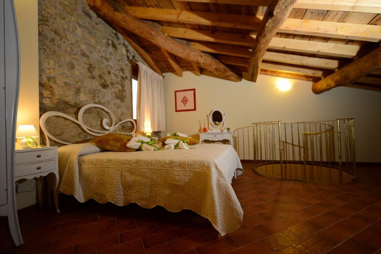 Corte Davini Agriturismo Monzambano Εξωτερικό φωτογραφία